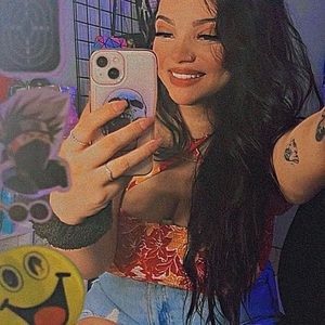 Meet your Posher, Keylaniz